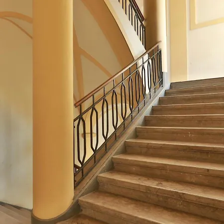 Amazing Sea View In Historic Building In Downtown By Wonderful Italy Apartment