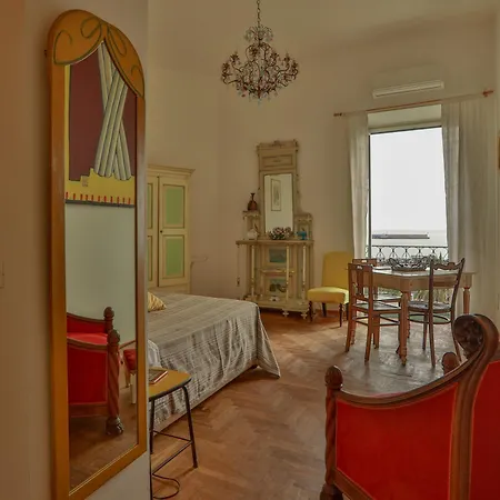 Amazing Sea View In Historic Building In Downtown By Wonderful Italy Daire Palermo