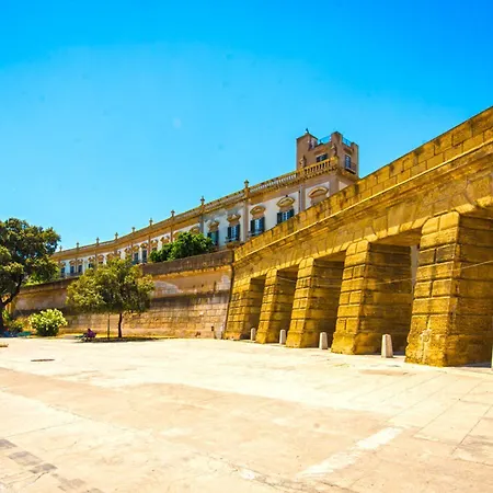 Amazing Sea View In Historic Building In Downtown By Wonderful Italy Daire *